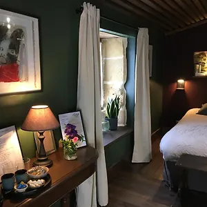 Bed & Breakfast Le Chateau De Lunel, Saint-Felix-de-Lunel